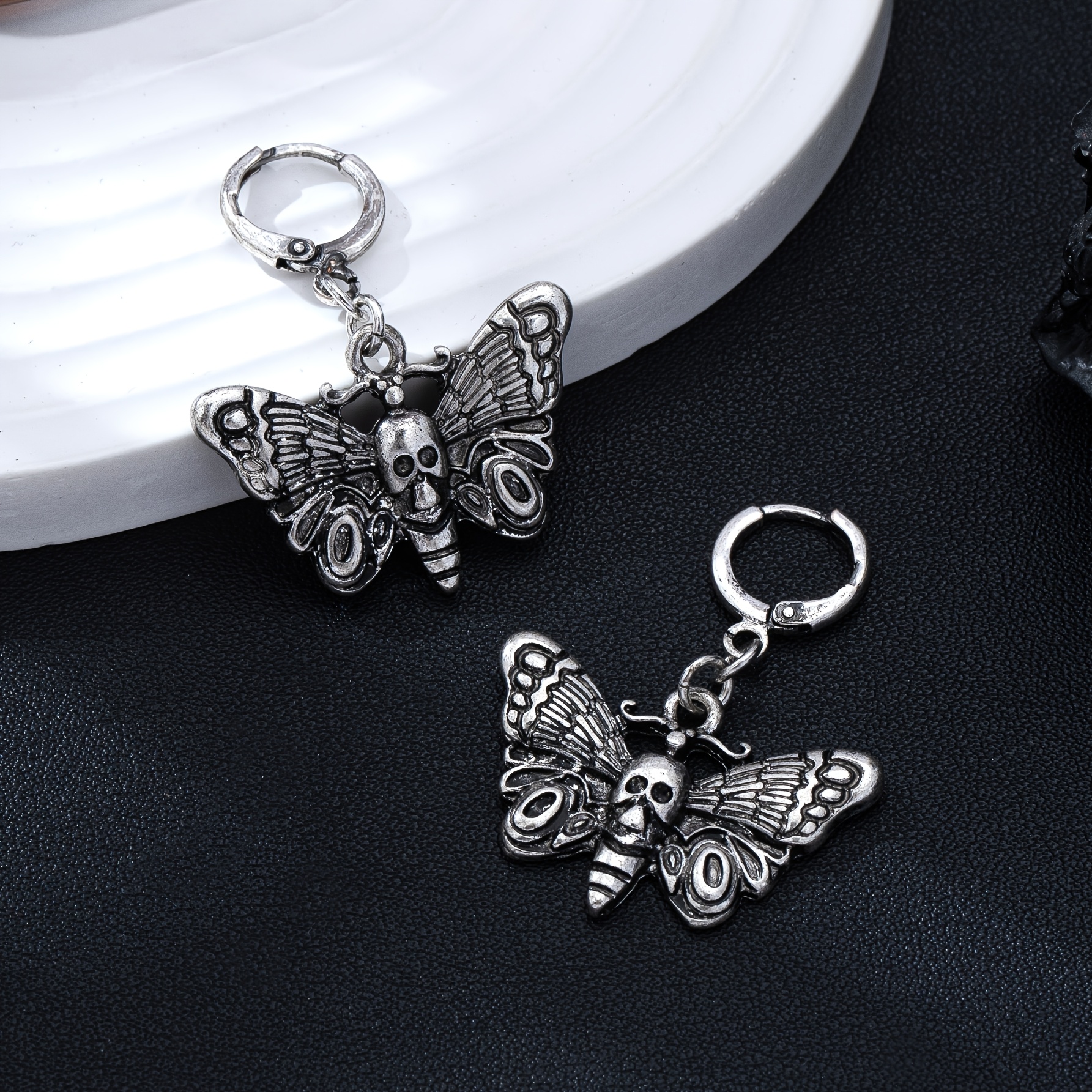Retro Dark Gothic Skull Butterfly Pendant Necklace & Earring Set